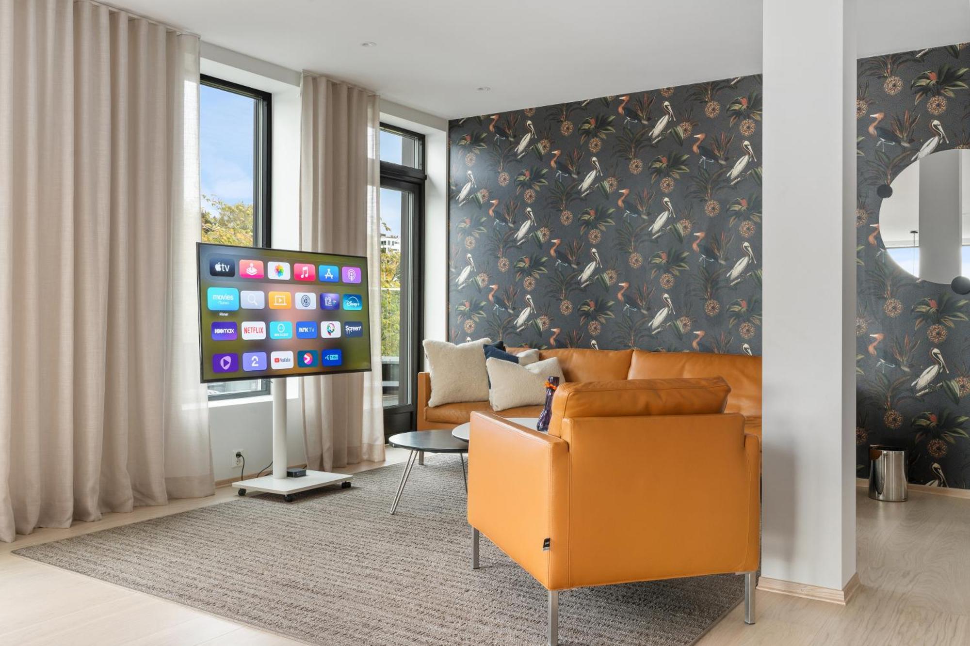 Luxury Apartment Downtown Tromso With 2 Bedrooms And 2 Bathrooms And Parking Exteriör bild